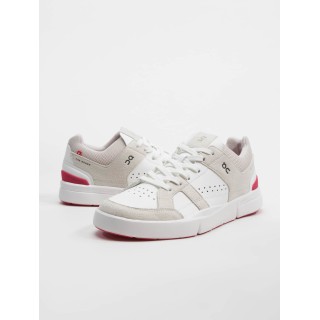 ON Running The Roger Clubhouse Sneaker