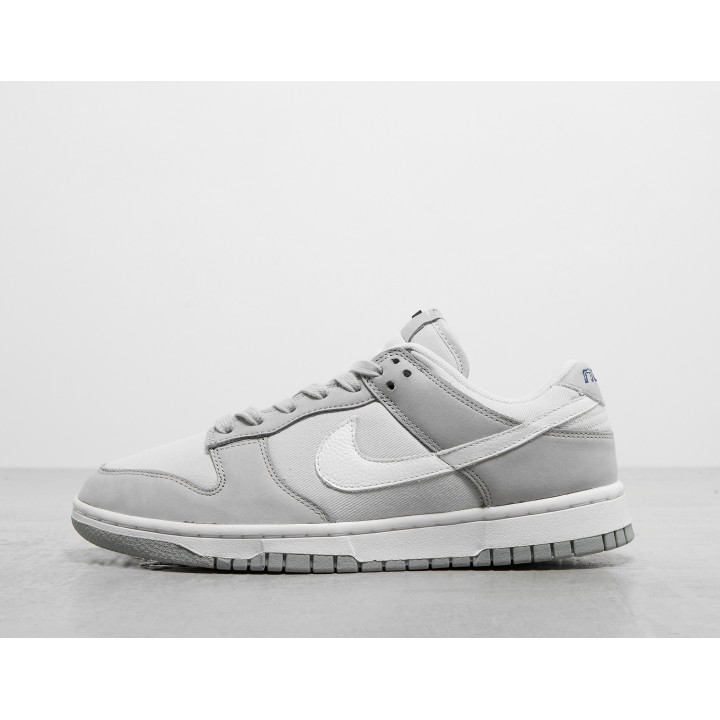 Nike Dunk Low Women's - Grey
