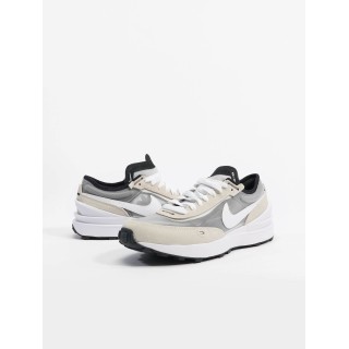 Nike Waffle One Sneaker
