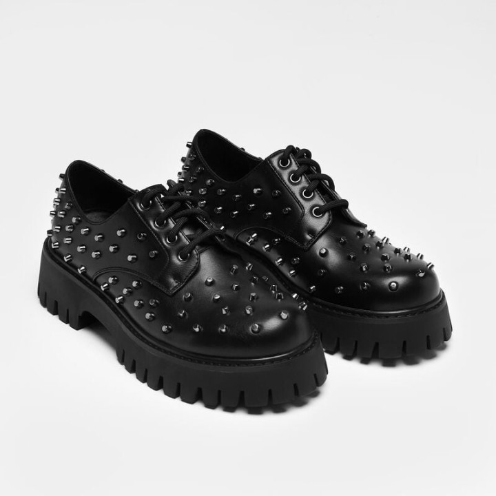 KOI - Gothic Sneaker - Penitent Men’s Studded Shoes - Black - EU41 bis EU46 - für Männer - Größe EU41 - schwarz