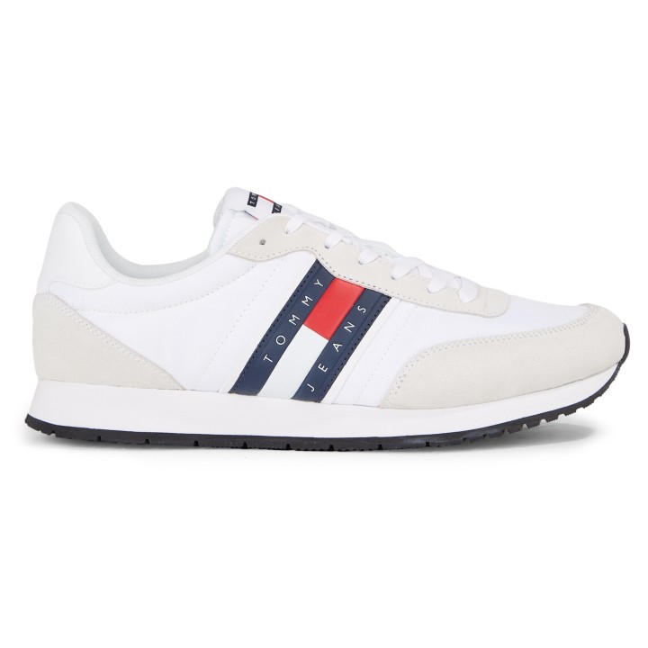 Tommy Jeans Sneaker "TJM RUNNER CASUAL ESS", Freizeitschuh, Halbschuh, Schnürschuh mit seitlicher Logoflagge