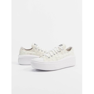 Converse Chuck Taylor All Star Move Sneaker