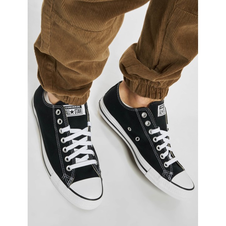 Converse All Star Ox Canvas Chucks Sneaker