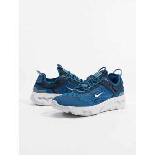 Nike React Live Sneaker