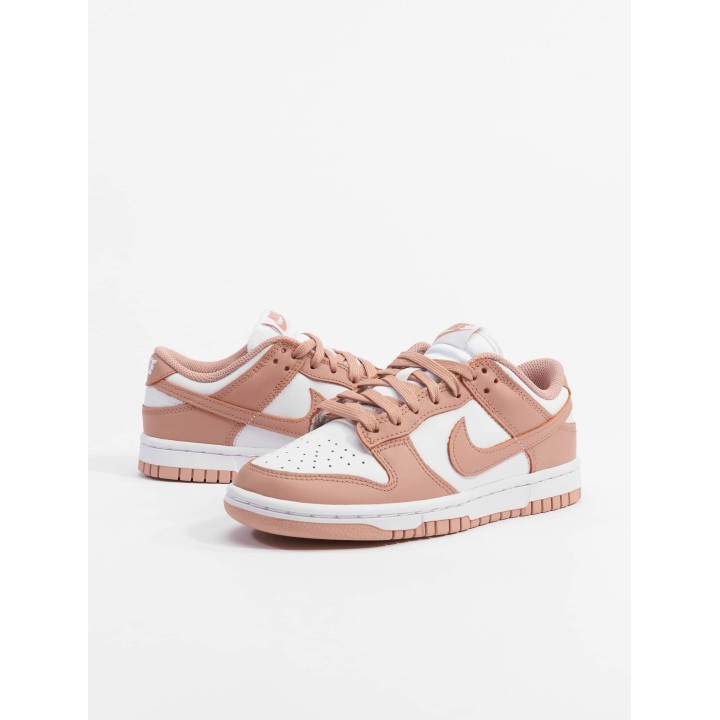 Nike Dunk Low Rose Whisper Sneaker