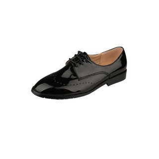 Family Trends Schnürschuh mit klassischem Lochmuster