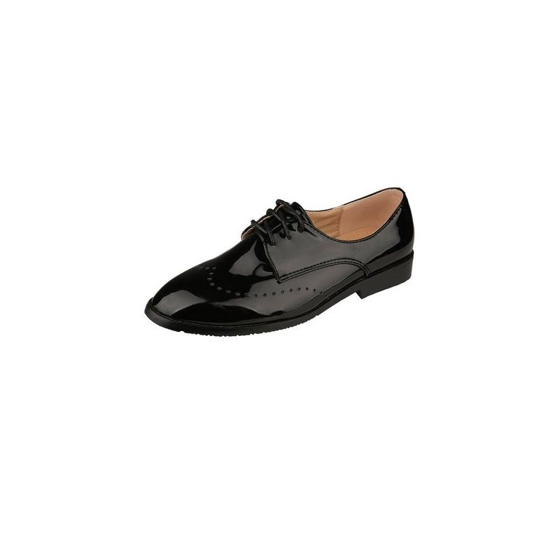 Family Trends Schnürschuh mit klassischem Lochmuster