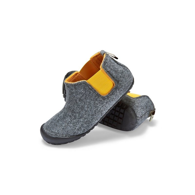 Gumbies Brumby in Grey-Curry Hausschuh aus recycelten Materialien, rutschfeste & stabile Sohle