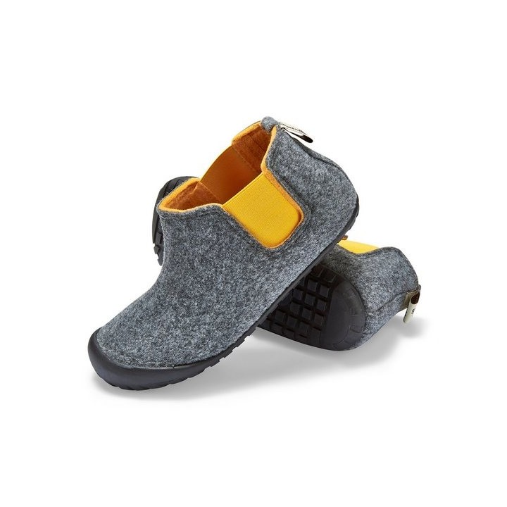 Gumbies Brumby in Grey-Curry Hausschuh aus recycelten Materialien, rutschfeste & stabile Sohle