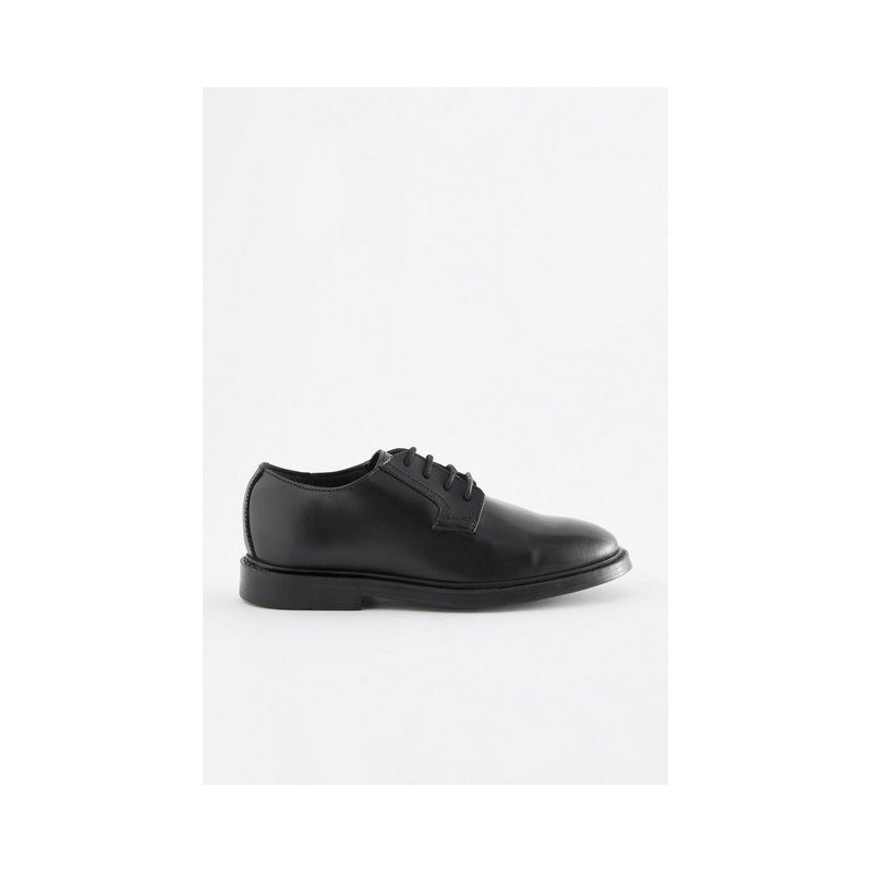 Next Schuhe aus Leder mit eckiger Zehenpartie Schnürschuh (1-tlg)