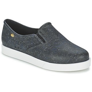 Mel  Slip on KICK