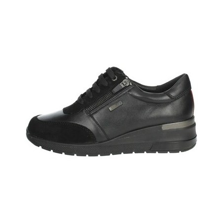 Novaflex  Turnschuhe MONTENARS