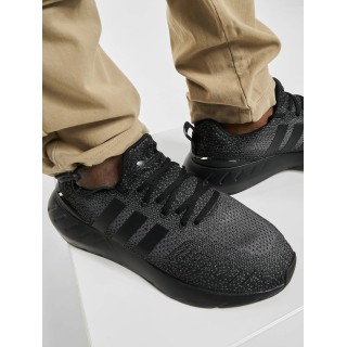 Adidas Originals Swift Run 22 Shoes