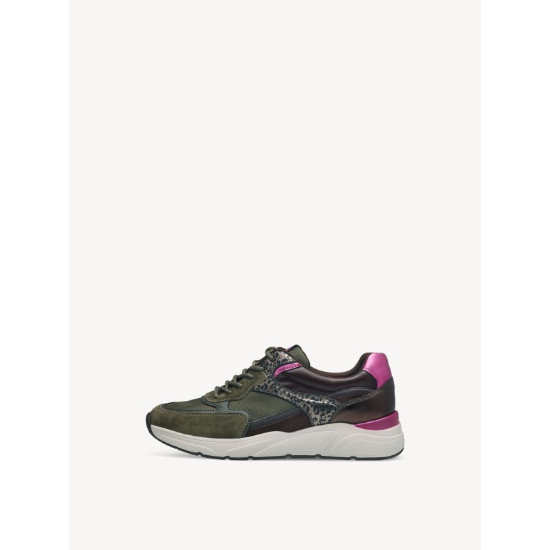 Sneaker