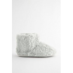 Next Hausstiefel aus Kunstfell Hausschuh (1-tlg)