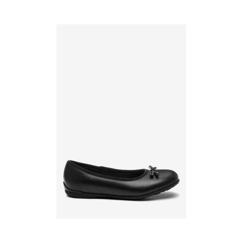 Next Ballerinas aus Leder für die Schule Schnürschuh (1-tlg)