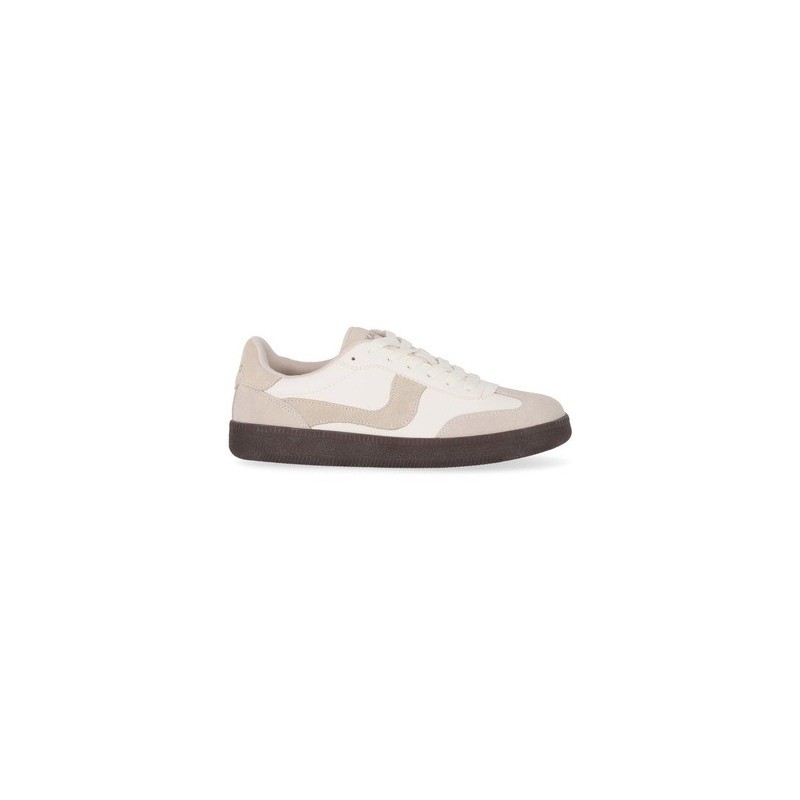 Chika 10  Sneaker NIKITA 02