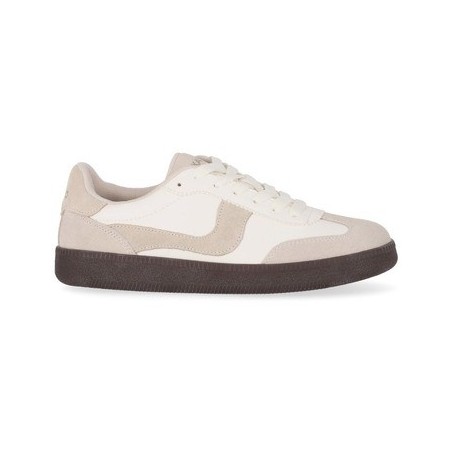 Chika 10  Sneaker NIKITA 02