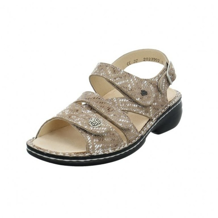 Finn Comfort Gomera Sesame (Beige) - Sandale mit Loser Einla... 36