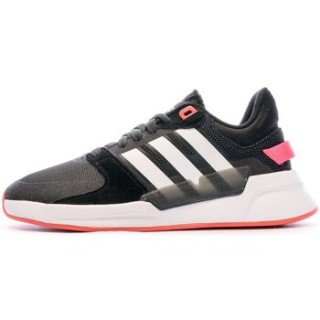 adidas  Herrenschuhe EG8658