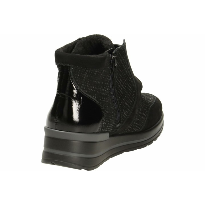 Waldläufer Beq.Schn./Schlupfst.b.30cm Schaft, Schwarz 6