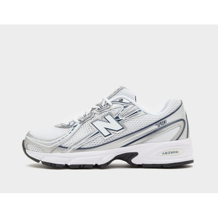New Balance 740, White