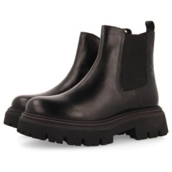Gioseppo Chelseaboots »HETLAND«, Plateaustiefel, Schlupfstiefel, Winterstiefel mit Reißverschluss