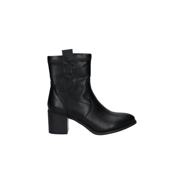 Chika 10  Stiefel YANG 01