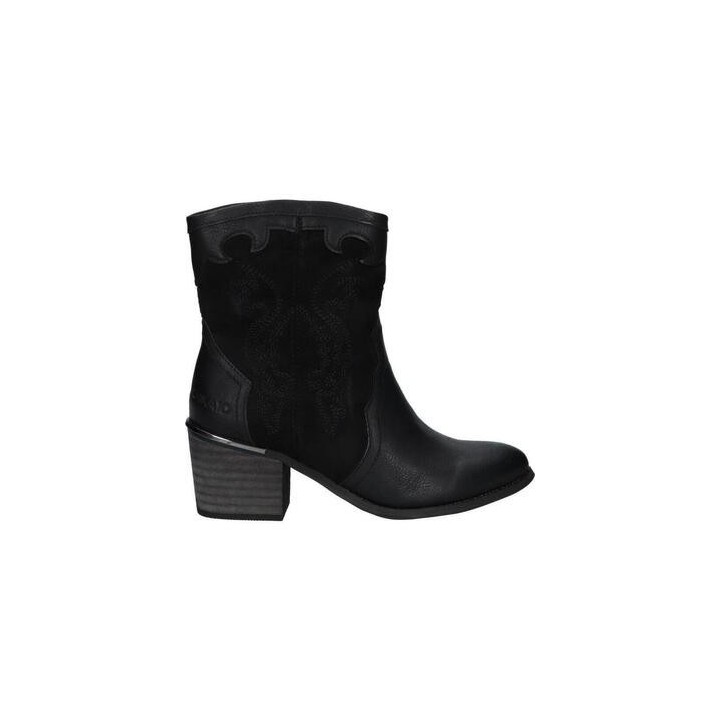 Chika 10  Stiefel LILY 30