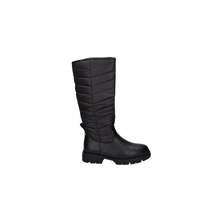 Xti  Stiefel 140511