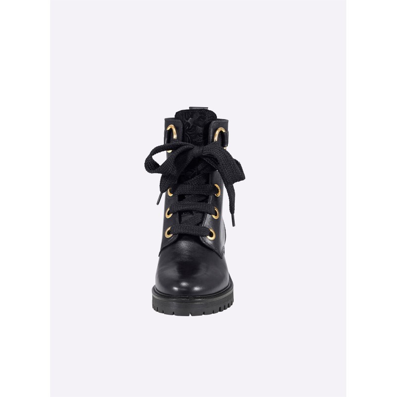 Schnürstiefelette