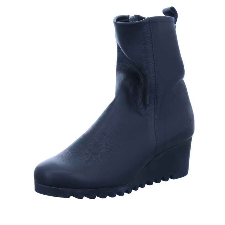 Arche Larazo - 250-00-1142 39