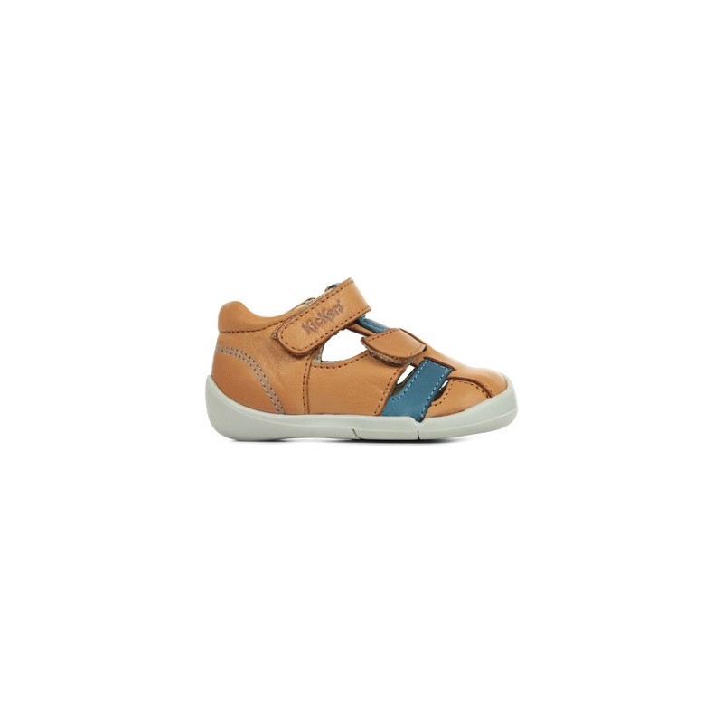 Kickers  Sandalen Wasabou