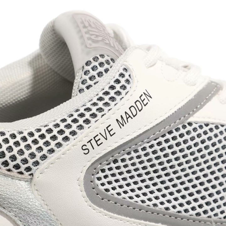 STEVE MADDEN Sneaker 52
