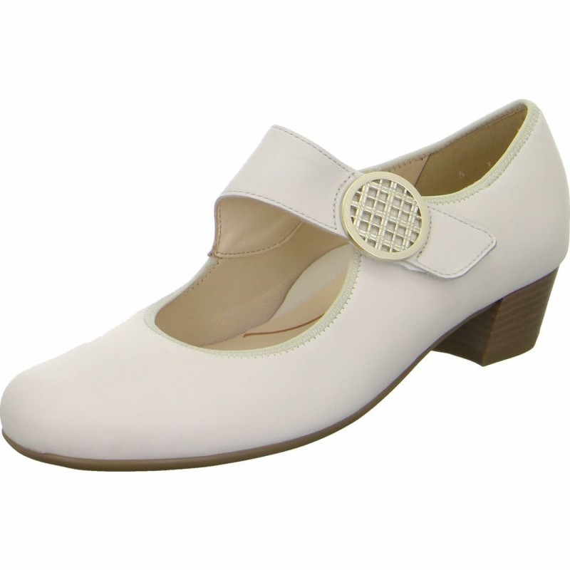 Ara Pumps 6