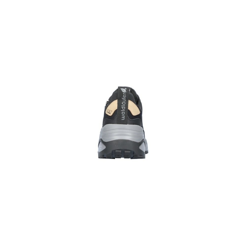 - H-K Pepper Schwarz - 13-004-1-30-01 : 7½ 7,5