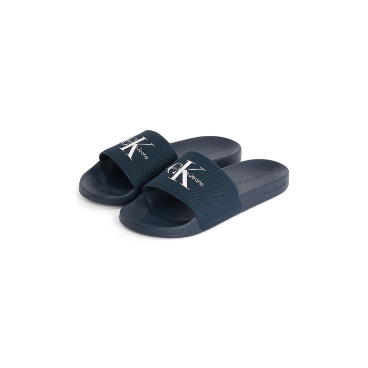 Calvin Klein Jeans Badepantolette »SLIDE MONOGRAM«, Sommerschuh, Schlappen, Poolslides, Strandschuh mit Logoschriftzug